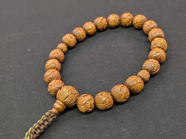 ツゲ　蓮彫　20玉　共仕立　正紐2色6本